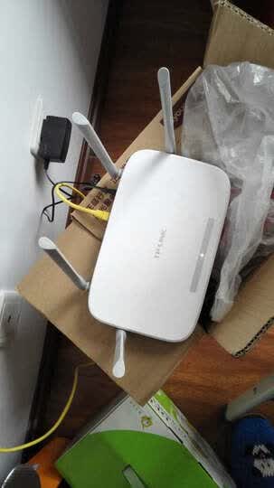 TP-LINK TL-WDR5600 家用双频路由器的稳定之选